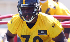 javon hargrave should be ahead of daniel mccullers on the