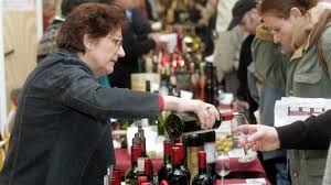 Nous vous souhaitons une bonne santé, dans tous les sens du terme et. Foires Aux Vins Cinq Conseils Pour Denicher Des Tresors Le Soir Plus