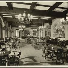 The venerable national arts club pays its dining room manager a $247,000 salary even though he was caught stealing thousands from the club. The Rise And Fall Of New York City S Private Social Clubs Curbed Ny