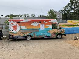It's food truck tuesday and this week we hit library mall to check out the cart scene. It Was Taco Truck Tuesday In Tisbury The Martha S Vineyard Times