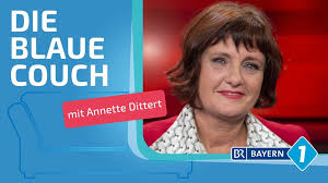 Annette dittert, ard london, über rassismusvorwürfe gegen britisches königshaus von prinz harry und seiner frau meghan 08.03.2021 ∙ tagesschau24 ∙ tagesschau24 Annette Dittert Ard Korrespondentin In London Ich Lebe Auf 18 Qm Ein Schones Leben Blaue Couch Bayern 1 Radio Br De