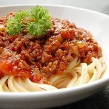 Spagetti Bolognaise Ruth Recettessaines En 2020 Spaghetti Recette Recette Italienne Recette Pate