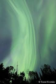 Northern Lights In Northern Mn I Ve Been Lucky Enough To See These Once And It Was Breathtaking Northern Minnesota Minnesota Vacation Northern Lights