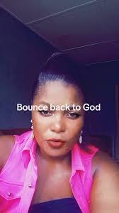 Denise Drummer's Instagram, Twitter & Facebook