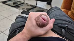 Dick Flash at Work - My Onlyfans Lkingsbr: Brazilian Gay Twink Porn