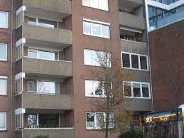 55 m² wohnfläche, verteilt auf wohnzimmer, schlafzimmer, küche, bad und abstellraum. 2 Zimmer Wohnung Zum Verkauf Rheinstrasse 108 26382 Wilhelmshaven Innenstadt Mapio Net
