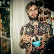 Guitar is probably the most popular musical instrument so no wonder many guys love to have guitar tattoos like this on their body. Mens Tattoos Tattoo Ideas For Men