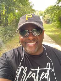 I'm Wray, a registered nurse and trail enthusiast from North Carolina