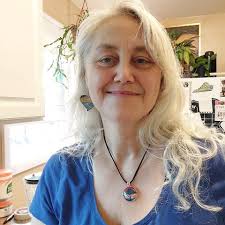 It was a great turn out at our local Unitarian Universalist Congregation of  Charlottesville. I'm incredibly grateful and honored to participate in the  holiday market with many of my community artist and