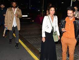 Demet özdemir ve can yaman ayrılıp barışma iddialarıyla bir süredir gündemin en çok konuşulan isimleri arasında. Can Yaman Is Getting Close With The Family Of Demet Ozdemir Details About Can Yaman And Demet Ozdemir S Meeting á´³áµ'Ë¢Ë¢â±áµ– á´´áµ˜â¿áµ—áµ‰ Canning Cute Lazy Outfits Sanem