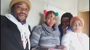 Rahoa Masole Ntwa Ya Lwana Lyrics