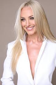 Emily Burkhardt's Instagram, Twitter & Facebook