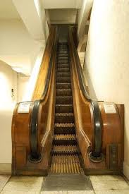 The Wooden Escalators At Kaufman S Macy S In Downtown Pittsburgh Pittsburgh Department Store Vintage