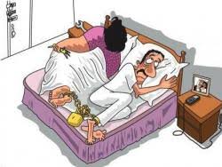 نوم الأزواج في غرفتين مستقلتين ينقذ الحياة الزوجية