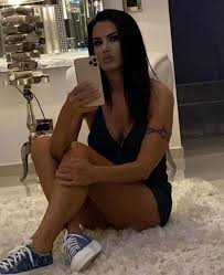 De la data nașterii, la vârstă până la înălțime și soțul, alex. Pro Tv Oana ZÄƒvoranu È™i SoÈ›ul Ei Se PregÄƒtesc SÄƒ DevinÄƒ PÄƒrinÈ›i Bdquo Vreau BÄƒiat Ei Sunt Pentru Mame