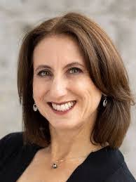 Fern Atkins's Instagram, Twitter & Facebook