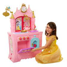 This beautiful princess spends her free time practicing recipes in the kitchen. Disney Kitchen Play Set Cheap Toys Kids Toys