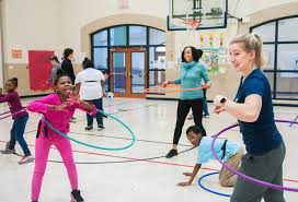UTC students teach proper eating and exercise to schoolkids