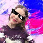 Frankie Reagan's Instagram, Twitter & Facebook