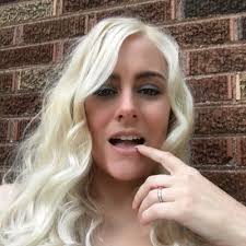 Beverly Hannah(Case) (@beverlycase)