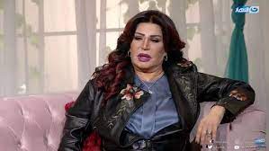 وأكدت نجوى في تصريح خاص لمصراوي، أن زواجهما لم يأتِ بعد قصة حب، ولكن لأن ظروفهما تشابهت لحد كبير. Ù†Ø¬ÙˆÙ‰ ÙØ¤Ø§Ø¯ ØªØ­ÙƒÙŠ Ù‚ØµØ© Ø­ÙŠØ§ØªÙ‡Ø§ Ù…Ù†Ø° Ù‡Ø±ÙˆØ¨Ù‡Ø§ Ø­ØªÙ‰ Ø§Ù„Ø¢Ù† Ø§Ù„Ø±Ù‚Øµ Ø¯Ù…Ø± Ø­ÙŠØ§ØªÙŠ Ø§Ù„Ø£Ø³Ø±ÙŠØ© ÙÙ† ÙˆØ«Ù‚Ø§ÙØ© Ø§Ù„ÙˆØ·Ù†