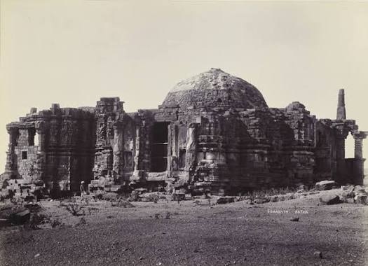 RBSI - View of the Temple of Somanatha - 1895 Photograph of the temple of Somanatha Temple at Somnath in Gujarat, taken by F. Nelson in the 1890s, from the Lee-Warner Collection: '
