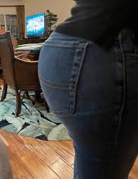 A Family Members Bubble Butt Creepshot | MOTHERLESS.COM ™