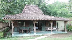 Joglo adalah rumah tradisional masyarakat jawa atau daerah lain di indonesia yang terdiri atas 4 tiang utama.1.rumah tradisional jawa terbagi menjadi dua. 5 Gambar Rumah Adat Jawa Tengah Dan Filosofinya Rumah Com