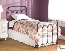 They have a dramatic appearance, depending on how high the posts are. Ron Beds The American Iron Bed Co Hillsboro Iron Trundle Bed