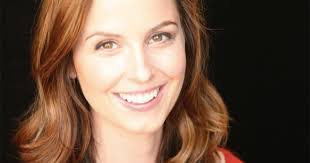 Sandra Bess's Instagram, Twitter & Facebook