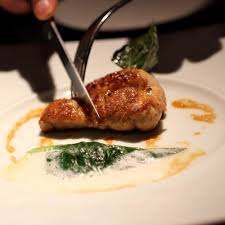 Le Ris De Veau Calf Sweetbread With Fresh Laurel An Stuffed Romaine Lettuce L Atelier De Joel Robuchon Food Bread Recipes Sweet Recipes