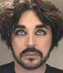 Se non ti accorgi di quello che stai vivendo ora, il tuo futuro sarà pieno di momenti vuoti come questo, nei. Scialpi Chi E Eta Altezza Vita Privata E Instagram