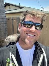 A lil close up of that ass lol Donald James Cowger III