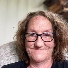 Heidi Stclair's Instagram, Twitter & Facebook