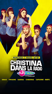 Tous les membres étaient déguisés pour cette journée spéciale. Christina Dans La Radio Sur Fun Radio