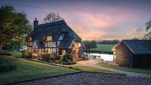 Undercastle Is Absolutely Magical Boutique Retreats Luxury Cottages Interiordesign In Luxury Cottage Luxury Holiday Cottages Boutique Hotels Interiors