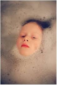 Eva Bertram: 2 Ein Kind