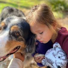 My little girl put a lot of effort into making this craft. and no one  appreciated her craft. She was so sad ......I hope you can encourage, and  thank you to everyone