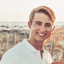 Kenny Hester's Instagram, Twitter & Facebook