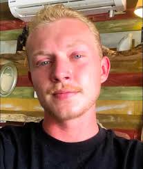 I light this every night thinking that Taylor Reagan can see it n find her  way home she's gone forever #25 I miss her so much my hearts breaking ❤️❤️  I love