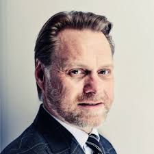 I'm thrilled to be starting my new role today as Head of Strategy and  Solutions (Director of Marketing) at Roche Diagnostics Australia. Looking  forward to getting stuck into some exciting projects… |