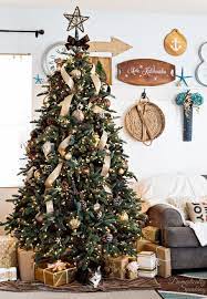 Maybe you would like to learn more about one of these? Rustic Luxe Christmas Tree 12 Bloggers Of Christmas With Balsam Hill Country Christmas Trees Rustic Christmas Tree Christmas Decorations Rustic