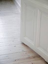 Moving Company Quotes Tips To Plan Your Move Mymove Oak Wood Floors Old Wood Floors Modern Wood Floors