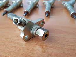 Emisi gas buang lebih sedikit karena suplai bahan bakar sampai dengan campuran antara udara dan bensin terukur. Jual Injector Mitsubishi 6d14 6d15 6d16 6d22 Hescotrade