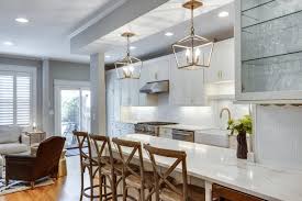 Cabinets and appliances are fixed on a single wall. Kitchen Design 101 The Single Wall Straight Kitchen Layout Dura Supreme Cabinetry