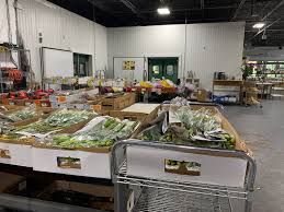 We are family owned with over 20 years experience. Working With Us Main Wholesale Florist