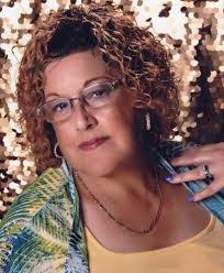 Shirley Simon's Instagram, Twitter & Facebook