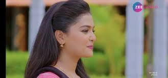 🔥🚨 VIRAL: “She lied about her age and said she was 19” — bro, how is that  even believable? Everyone can see she's a kid. D4vd's behavior is beyond  sketchy. Totally weird.