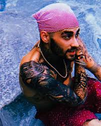 Zayn — like i would 03:12. Zayn Malik S Love For Tattoos Revealed In These Drool Worthy Pictures Check It Out