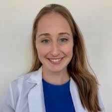 Eliza Daniel's Instagram, Twitter & Facebook